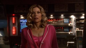 Battlestar Galactica Season 1, Episode 9 : Tigh Me Up,Tigh Me Down